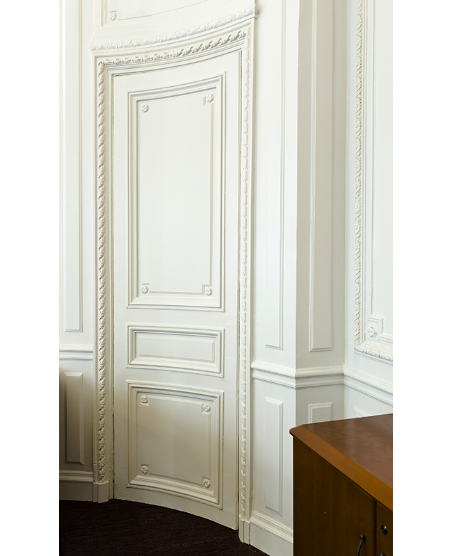 Porte haussmannienne sculptée chene blanc BERTOLI