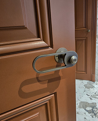 poignee bonnemazoucambus porte RIOU ATELIER BERTOLI